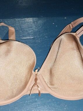 Reserved Shimmer Nude T-Shirt Bra